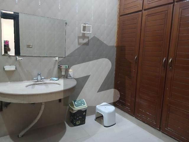 House for sale in Faisalabad, Islamabad Capital Territory