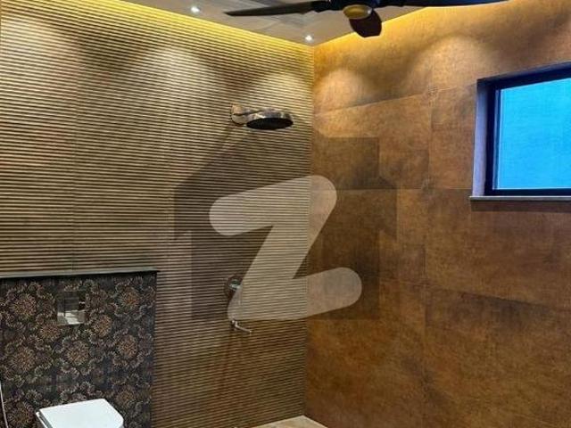 House for sale in Faisalabad, Islamabad Capital Territory