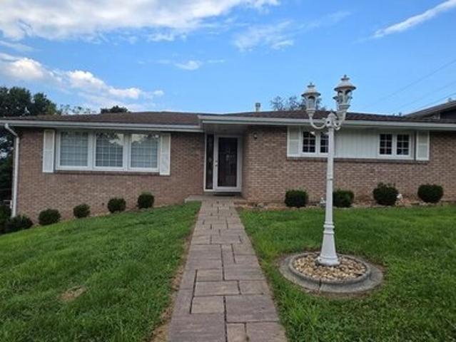 House for sale in Wheeling, West Virginia