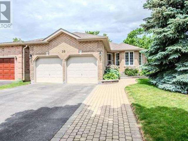 House for sale in Barrie, Ontario