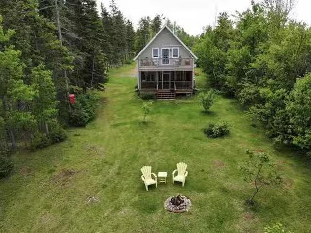 House for sale in Panmure Island, Kings County