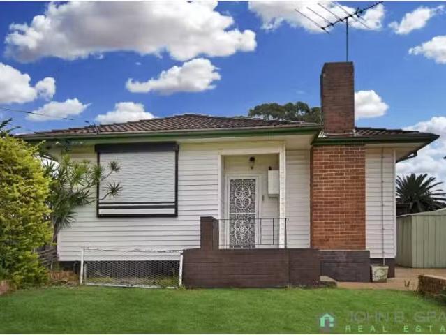 House for rent in Chester Hill