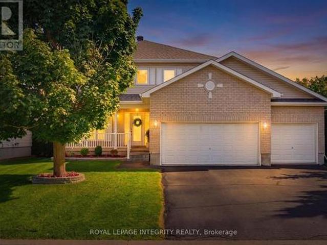 House for sale in Embrun, Russell