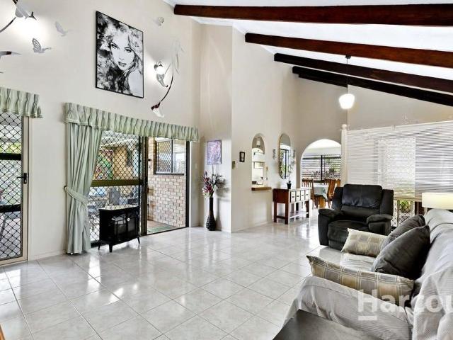 Apartment for rent in Point Vernon, Hervey Bay