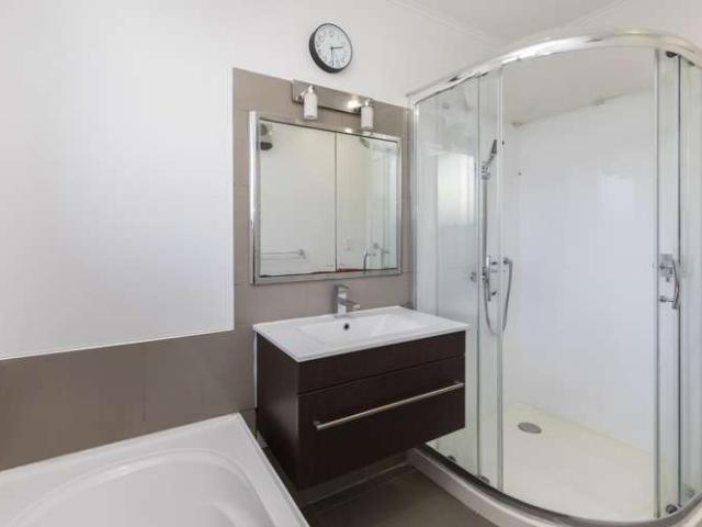 House for sale in Lincoln, Canterbury