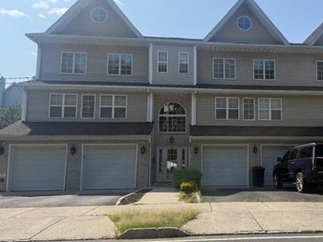 Condo for sale in Passaic, New Jersey