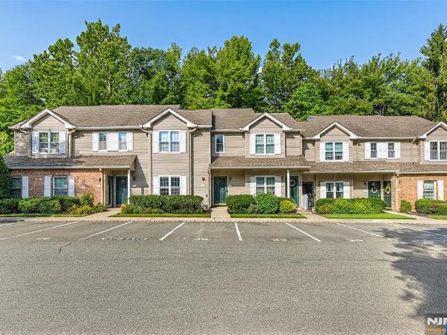 Condo for sale in Roseland, New Jersey
