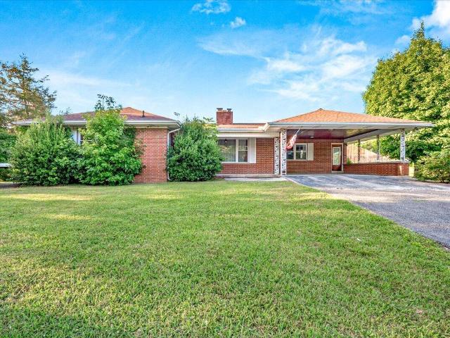 House for sale in Williamsburg, Kentucky