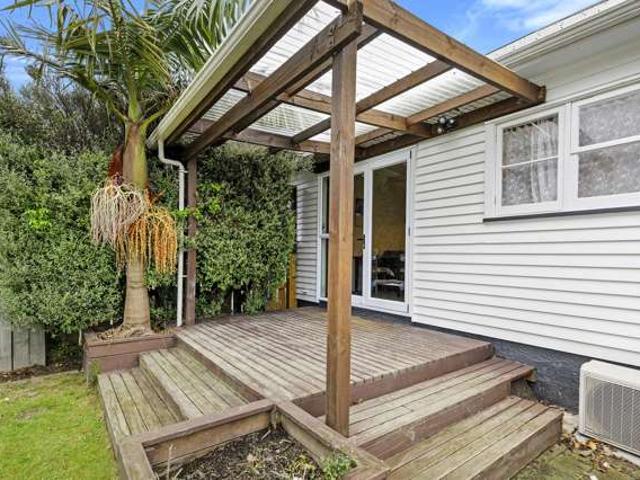 House for sale in Days Bay, Wellington