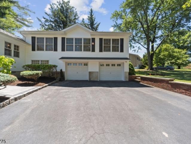 House for sale in Florham Park, New Jersey