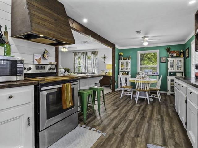House for sale in Oakhurst, Texas