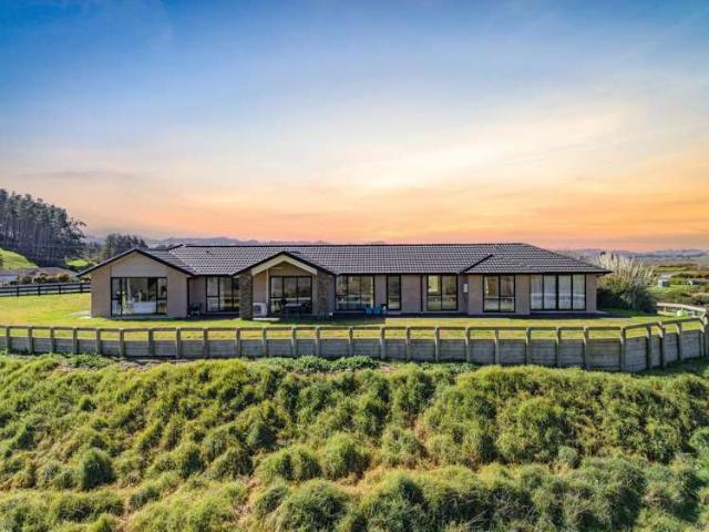 House for sale in Auckland