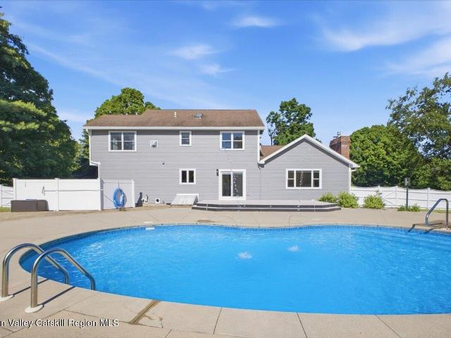 House for sale in Cleverdale, New York