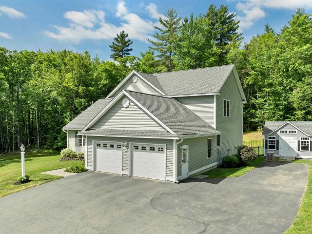 House for sale in New Hampshire