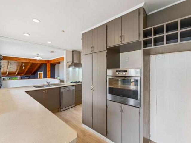 House for sale in Hillsborough