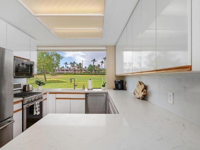 Condo for sale in Rancho Mirage, California