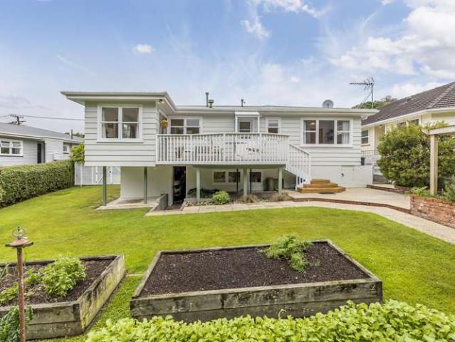House for sale in Linden, Wellington