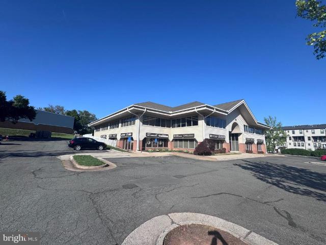 Commercial for sale in Sterling