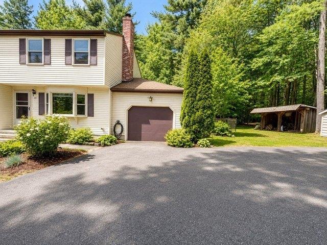 Condo for sale in North Uxbridge, Massachusetts
