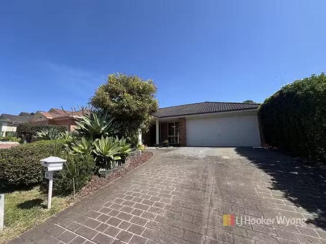 House for rent in Wadalba, New South Wales