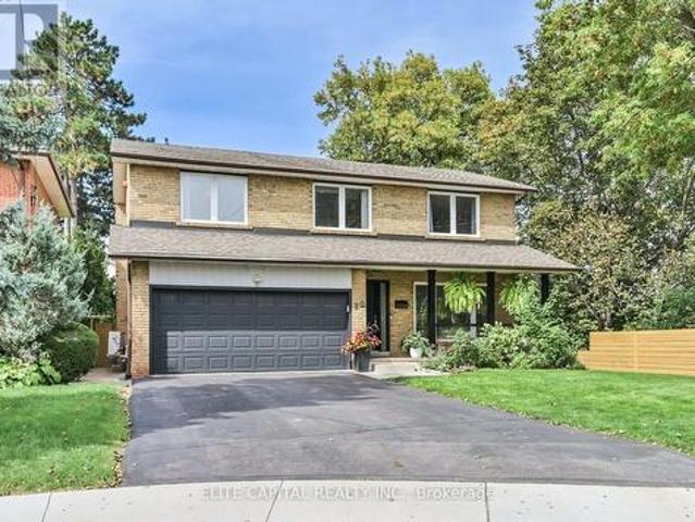 House for sale in Etobicoke Centre, Toronto