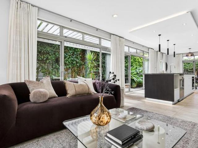 House for rent in Westmere, Auckland
