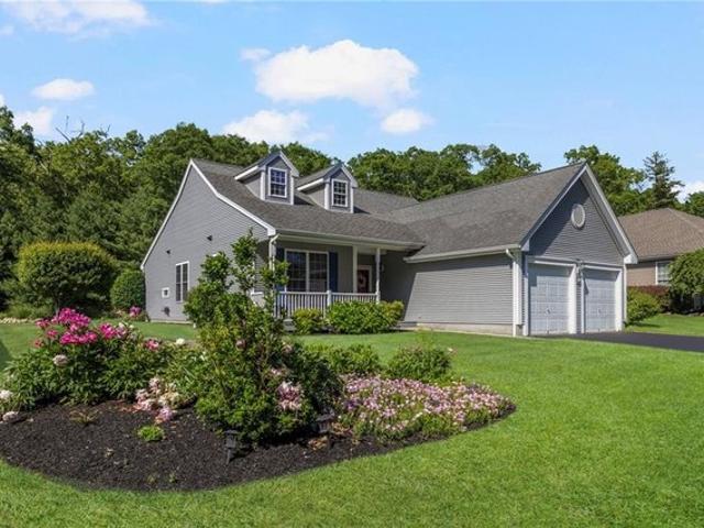 Condo for sale in Smithfield, Rhode Island