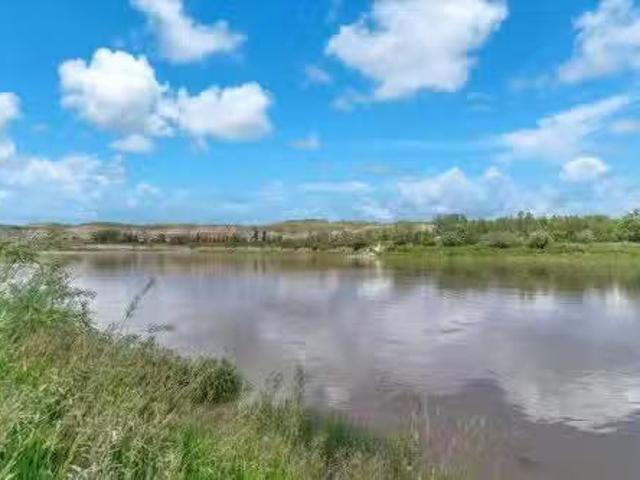 House for sale in Alberta