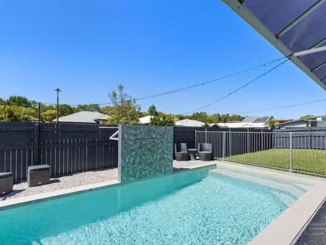 House for rent in Golden Beach
