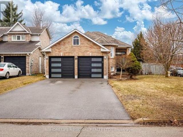 House for sale in Ontario