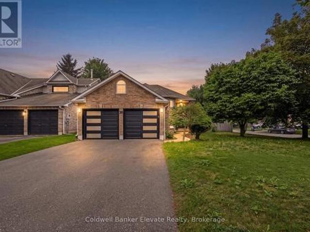 House for sale in Ontario