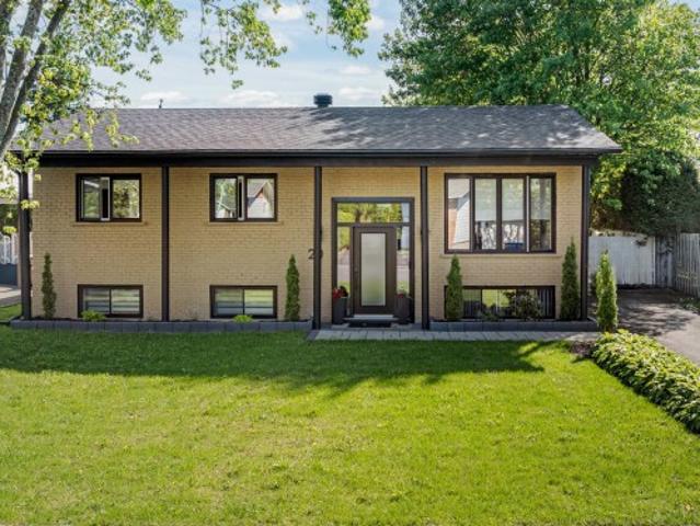 House for sale in La Vallée-du-richelieu, Quebec