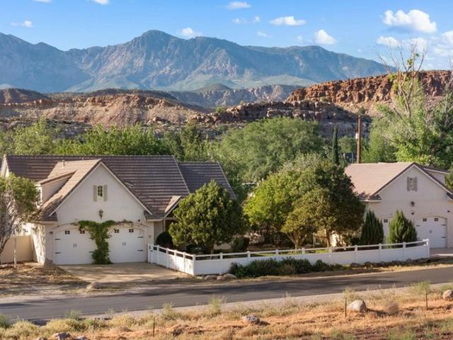 House for sale in Leeds, Utah