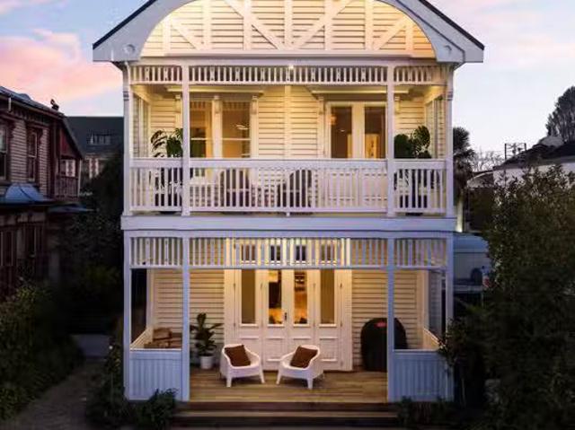House for sale in Christchurch Central, Linwood-Central-Heathcote Community