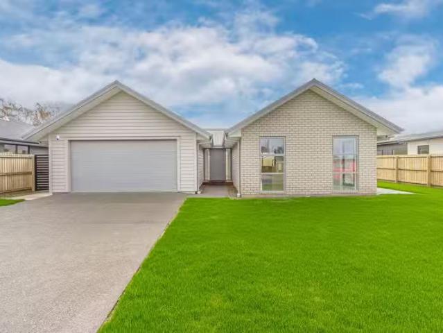 House for sale in Woodend, Canterbury