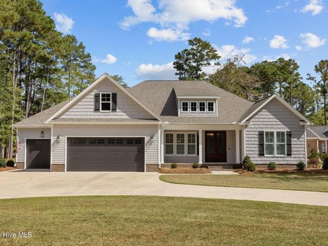 House for sale in Chocowinity, North Carolina