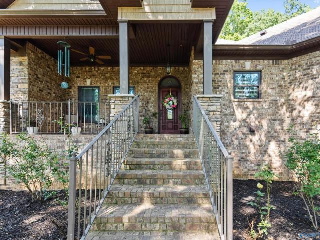 House for sale in Somerville, Alabama
