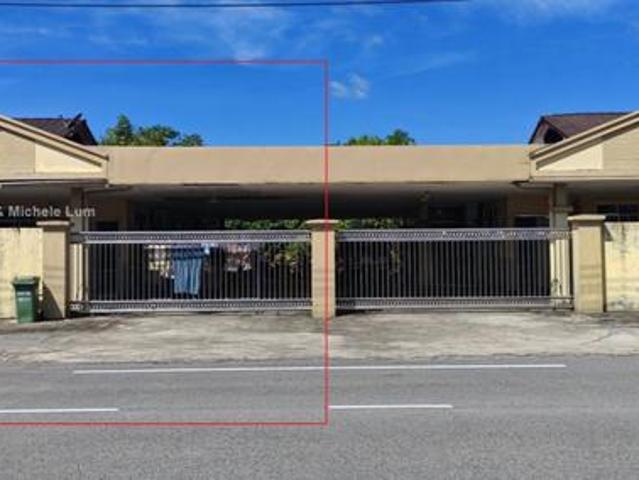 Residential House for sale in Miri, Bahagian Miri