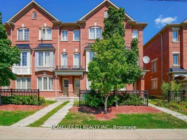 Townhouse for sale in Woburn, Ontario