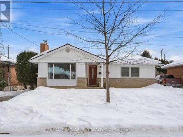 House for sale in Ancaster, Ontario