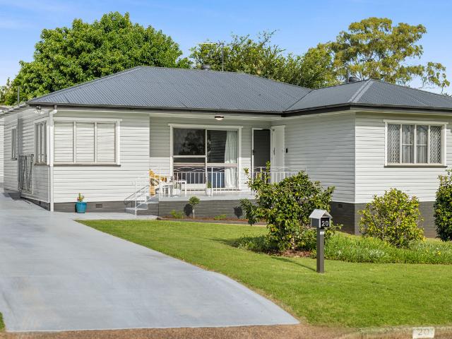 House for rent in Mount Lofty, Toowoomba