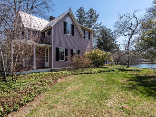 House for sale in Rhinebeck, New York