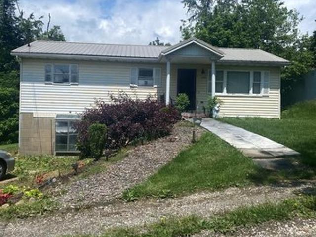 House for sale in Glen Dale, West Virginia