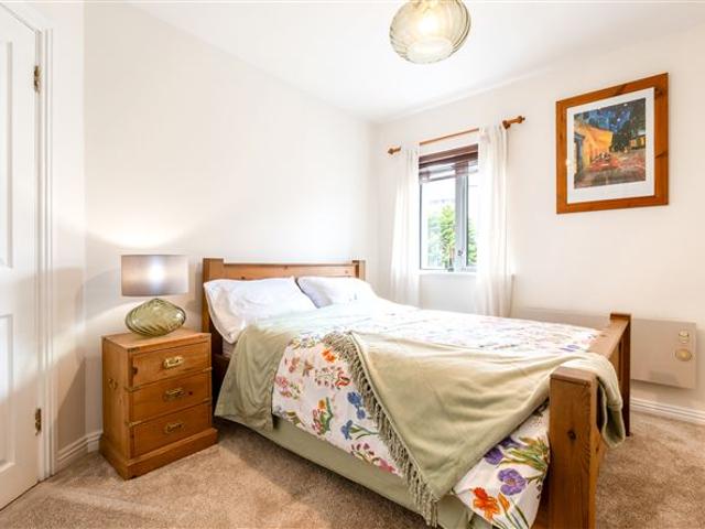 Terraced House for sale in Gaillimh, Connacht