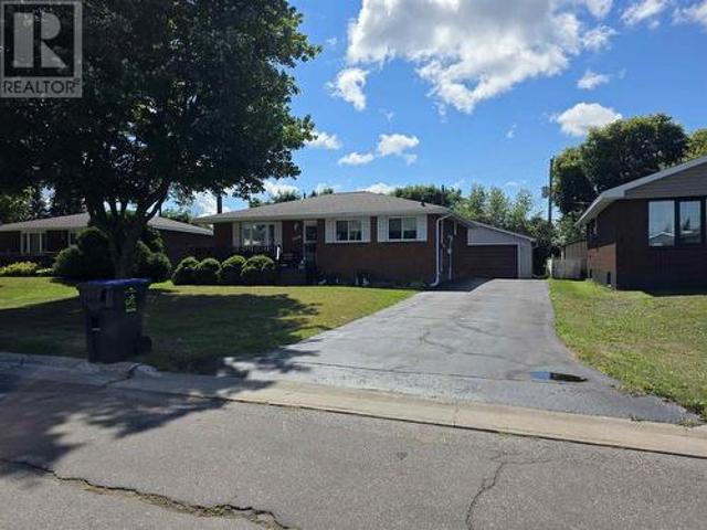 House for sale in Sault Sainte Marie, Ontario