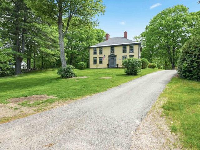 House for sale in New Hampshire