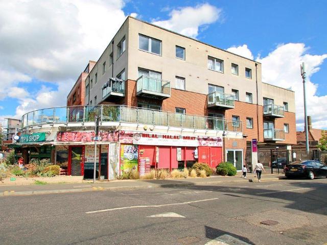 Apartment for rent in Wealdstone, Greater London