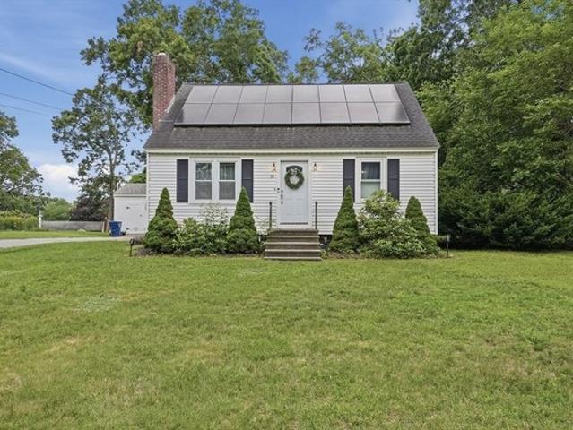 House for sale in Dracut, Massachusetts