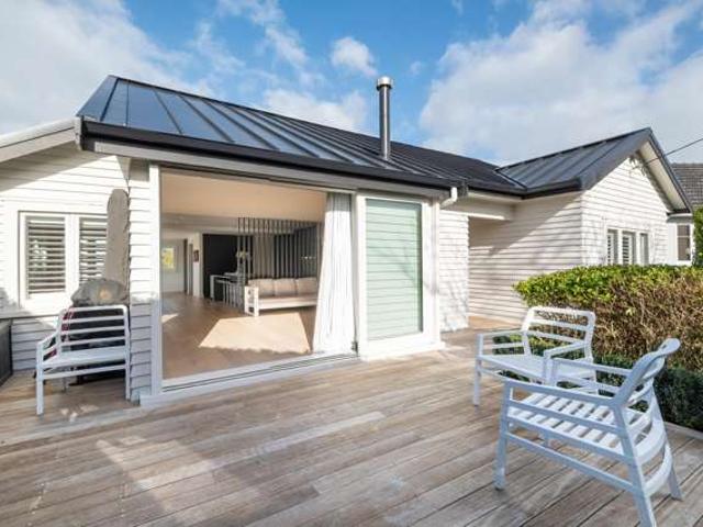 House for sale in Auckland, Oroua County