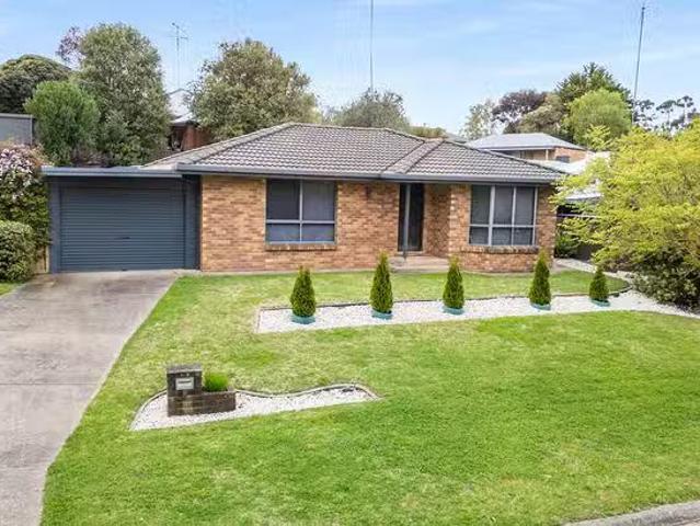 House for rent in Camerons Creek, Victoria